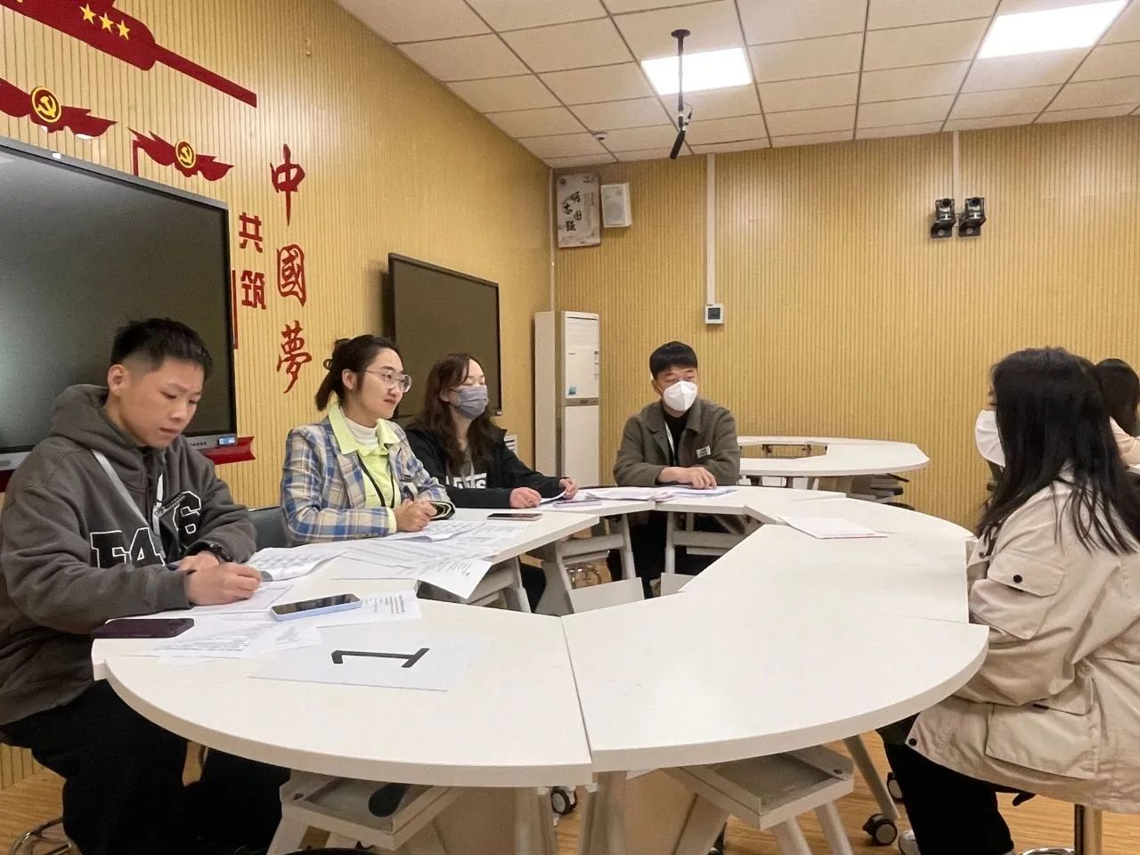 英国上市公司365