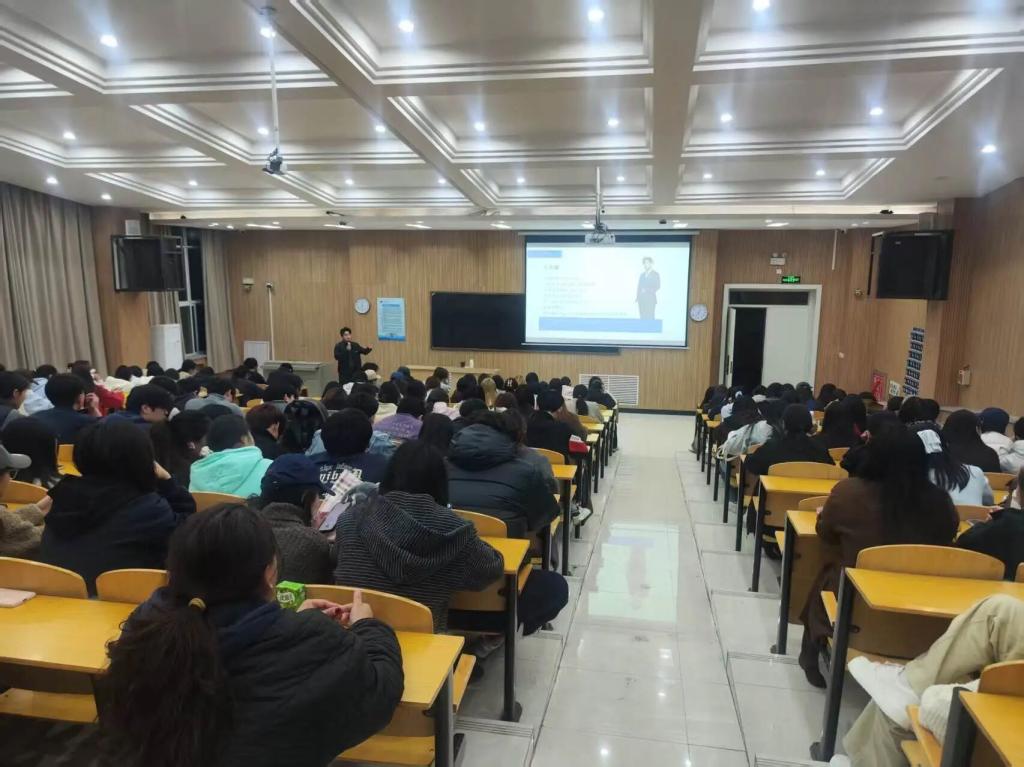 英国上市公司365