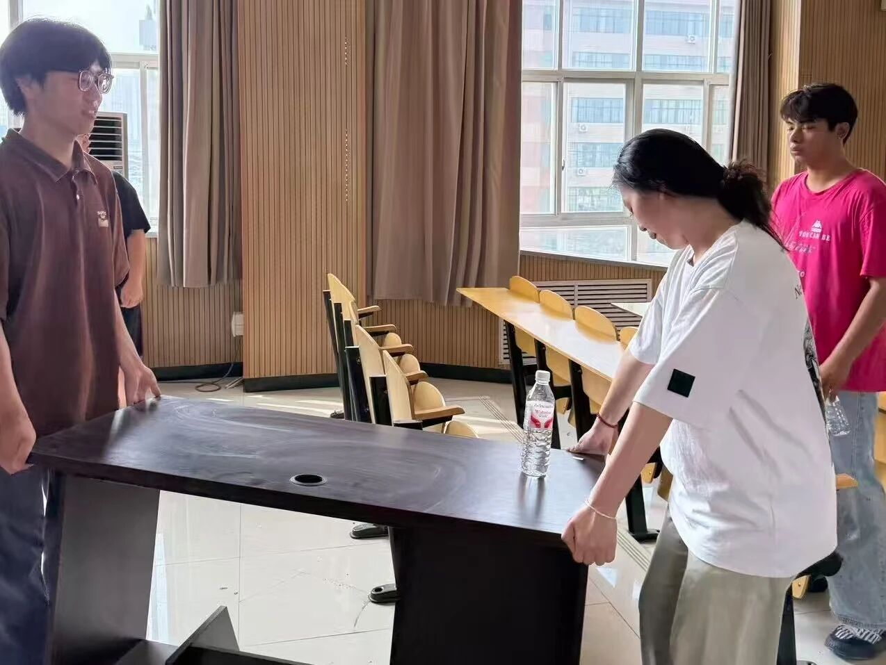 英国上市公司365