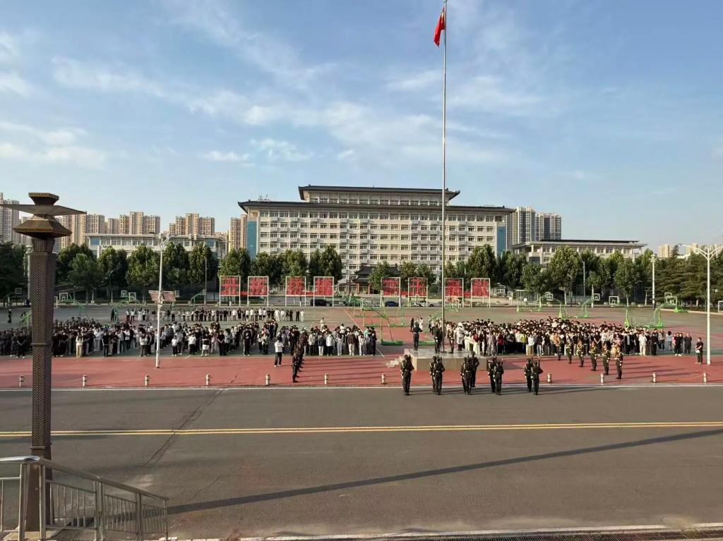 英国上市公司365