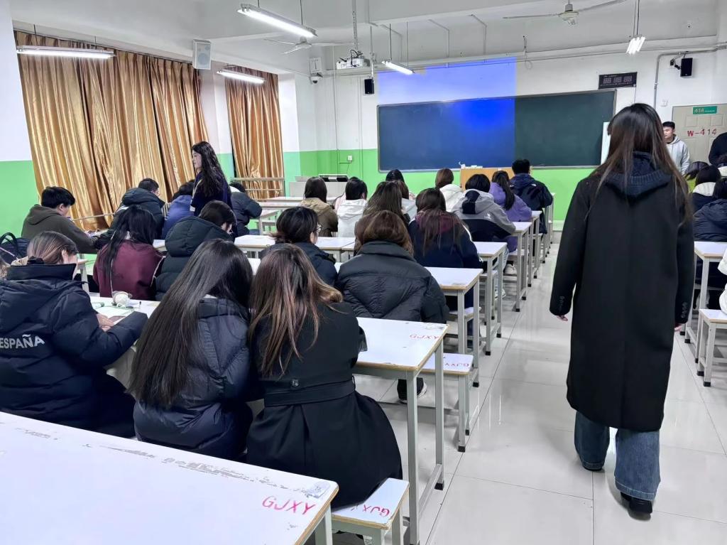 英国上市公司365